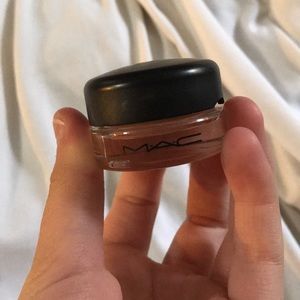 Mac paint pot /eyeshadow